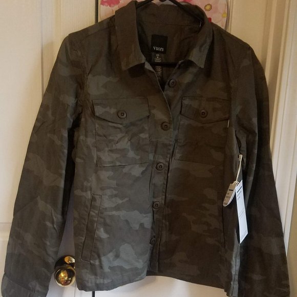 VUORI CAMOUFLAGE JACKET - Picture 1 of 4